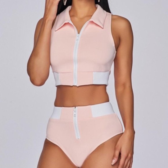 NWT Peach/White Zippered Front Scuba Style Swimsuit - Picture 2 of 6